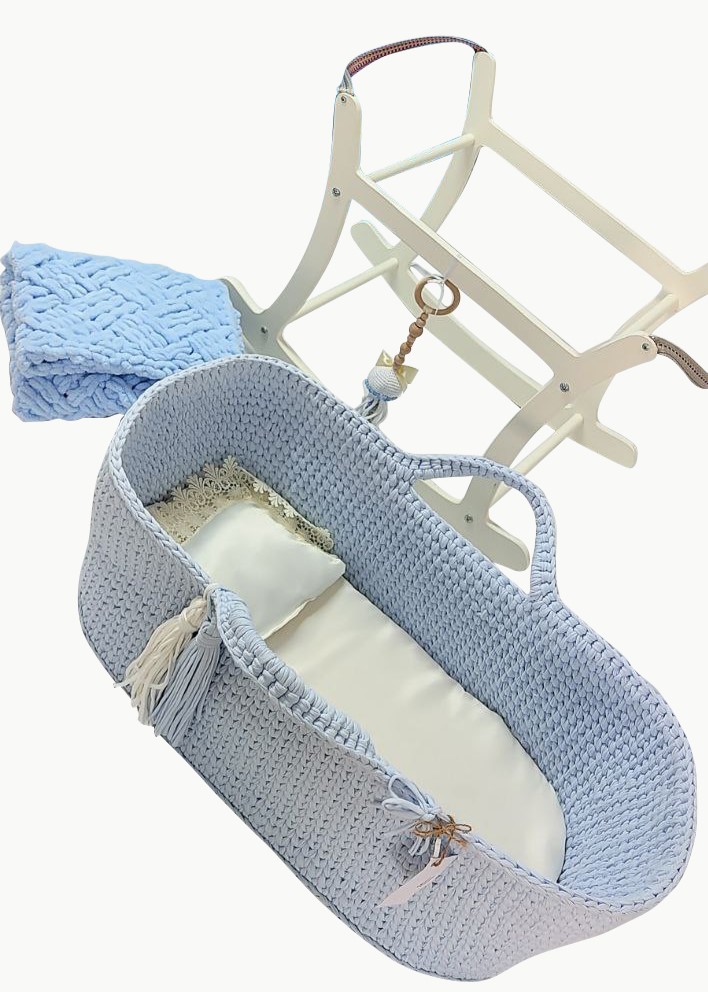  MYBASSINET Premium Moses Baby Bassinet: Comfortable & Secure  Unisex Moses Basket 27.5x13.7x9.84 (Basket&Blanket) : Handmade Products